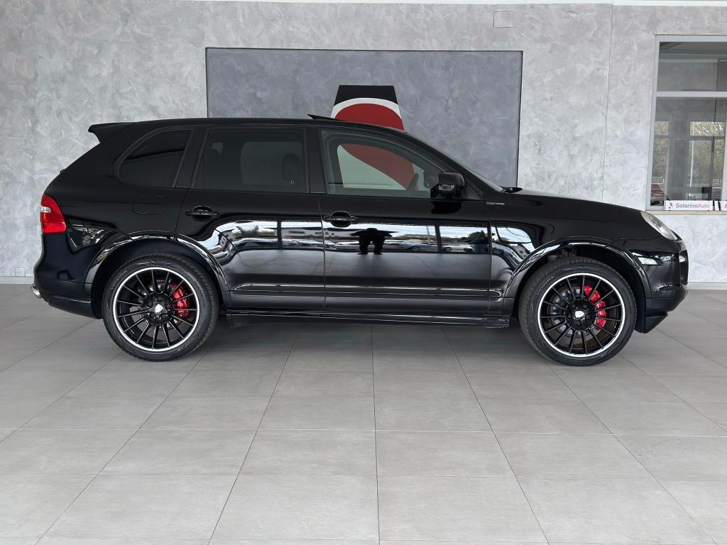 Porsche Cayenne 4.8 GTS