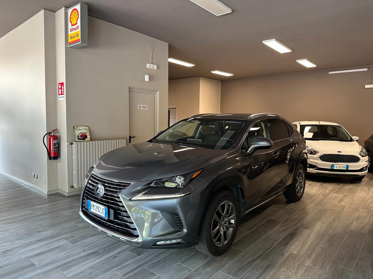 Lexus NX 300h Hybrid Executive 4wd - UnicoPro
