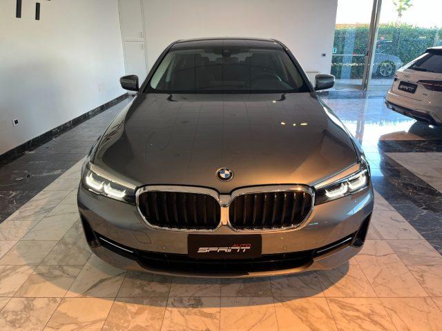 BMW 530 d Berlina 249cv xDrive Business StepTronic 48V