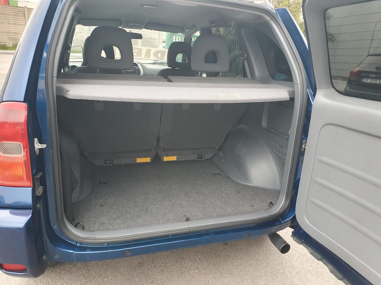 Toyota RAV 4 2.0 Tdi D-4D 116cv Neop 4x4 2003