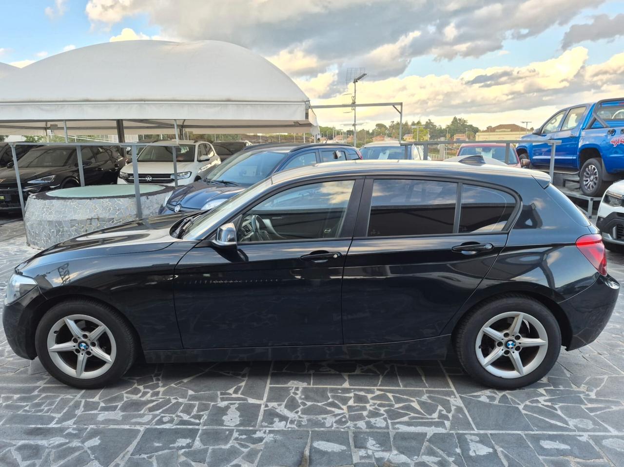 Bmw 116 116d 5p. Efficient Dynamics Urban
