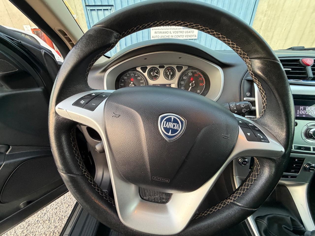 Lancia Delta 1.4 T-Jet 120 CV Silver Ecochic GPL