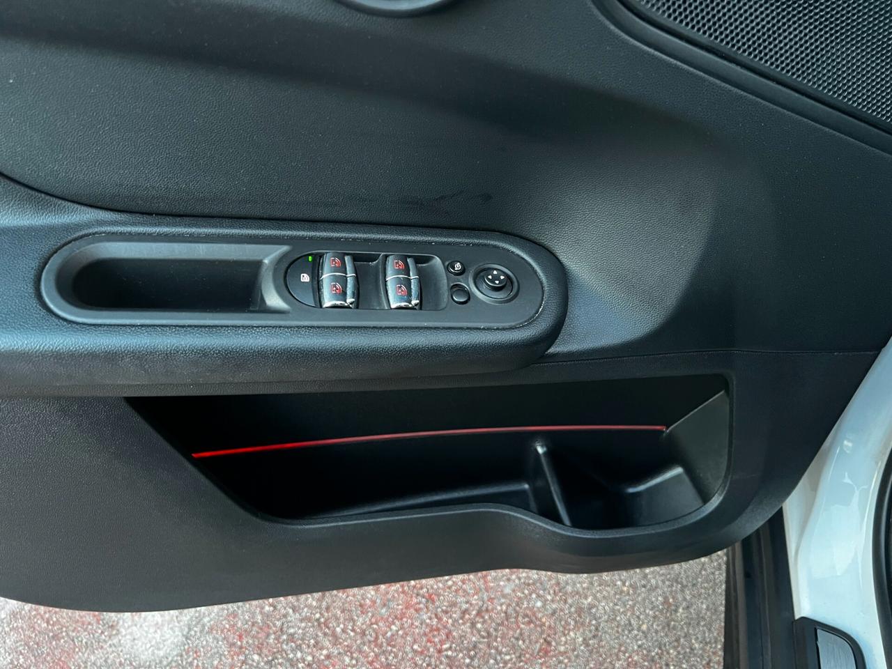 Mini Cooper D Countryman 2.0 D 150 CV-AUTO-FULLED-NAVI