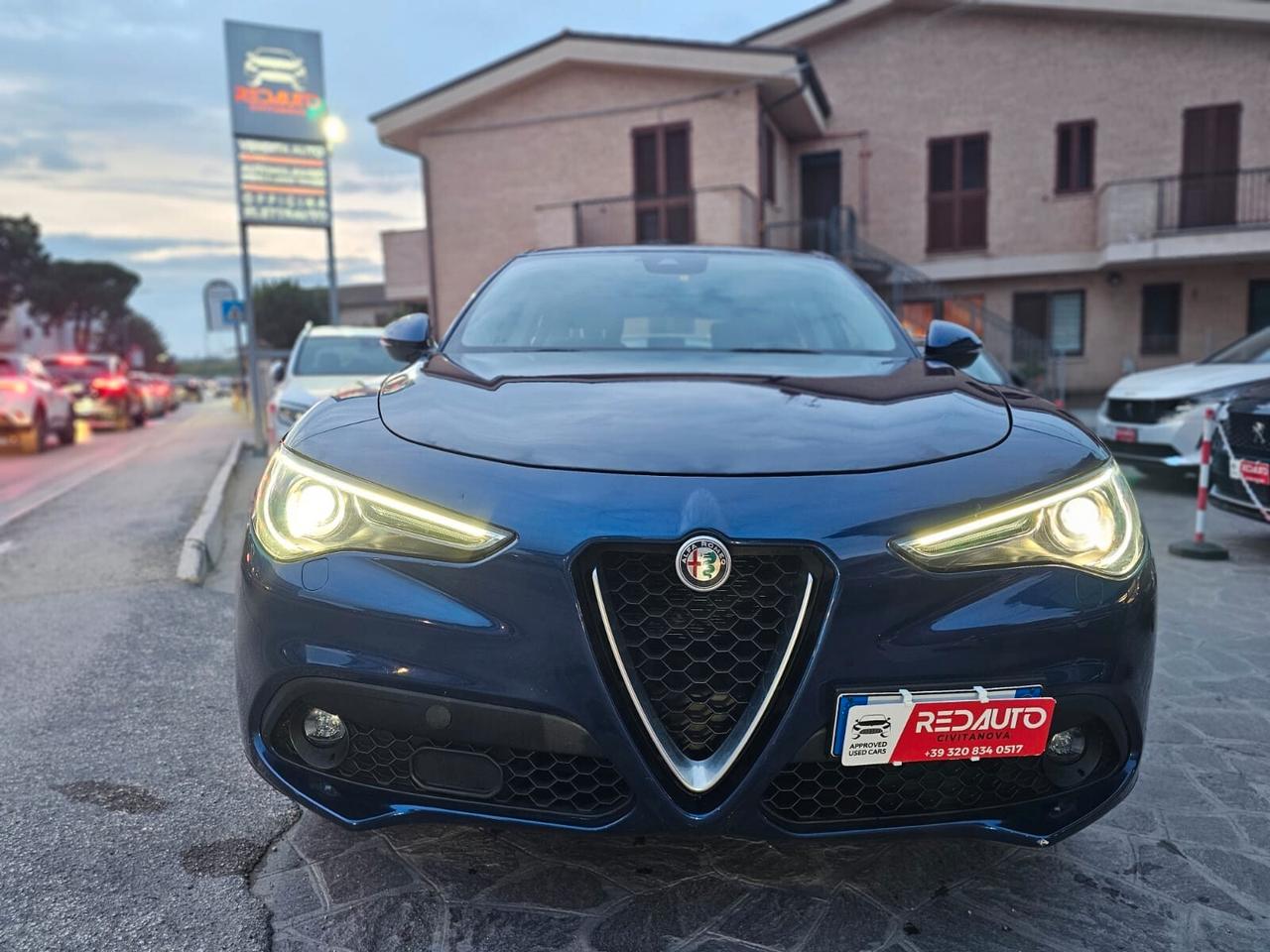 Alfa Romeo Stelvio 2.2 Turbodiesel 180 CV AT8 Q4 Business