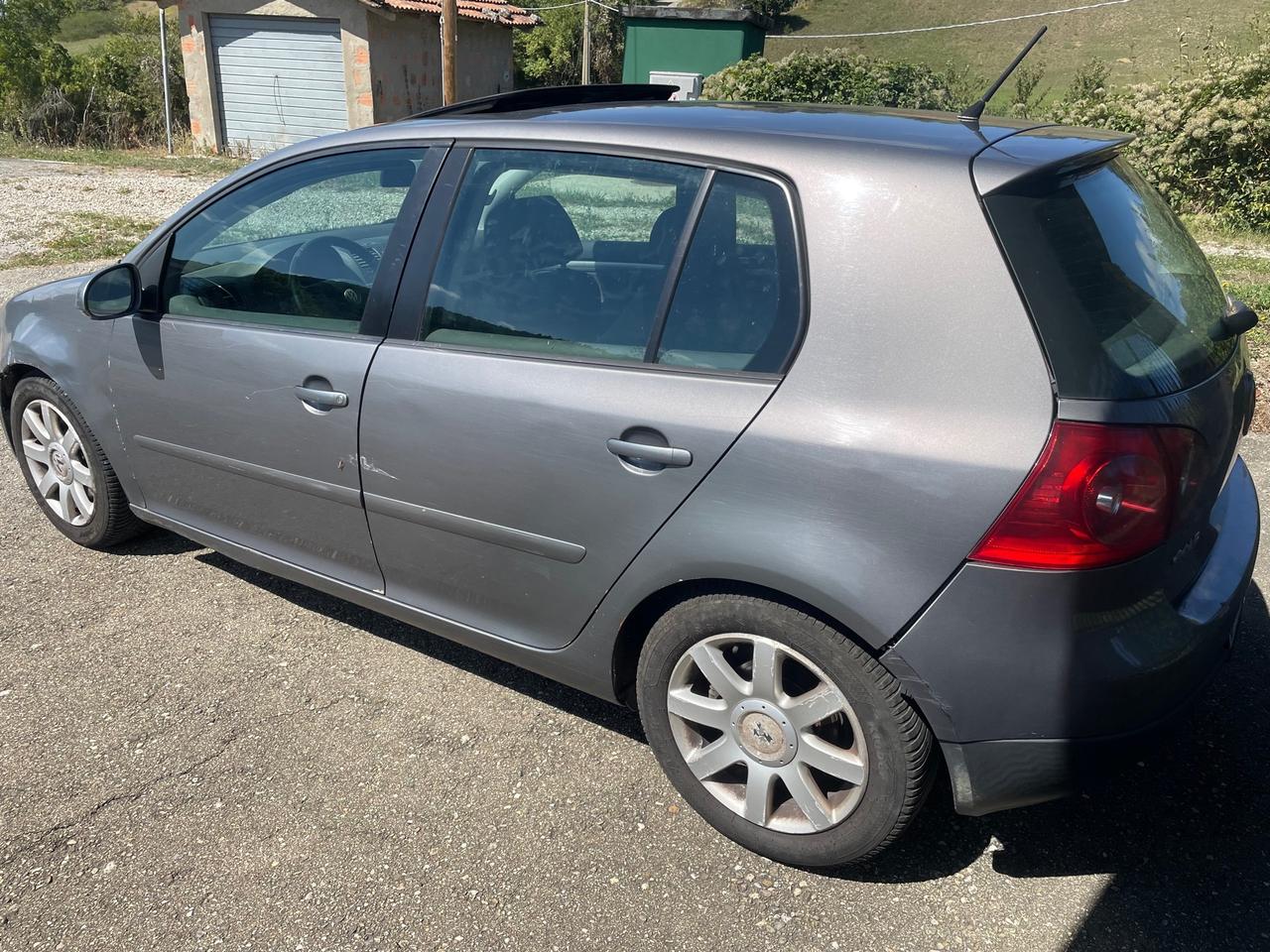 Volkswagen Golf 2.0 16V TDI XCOMMERCIANTI