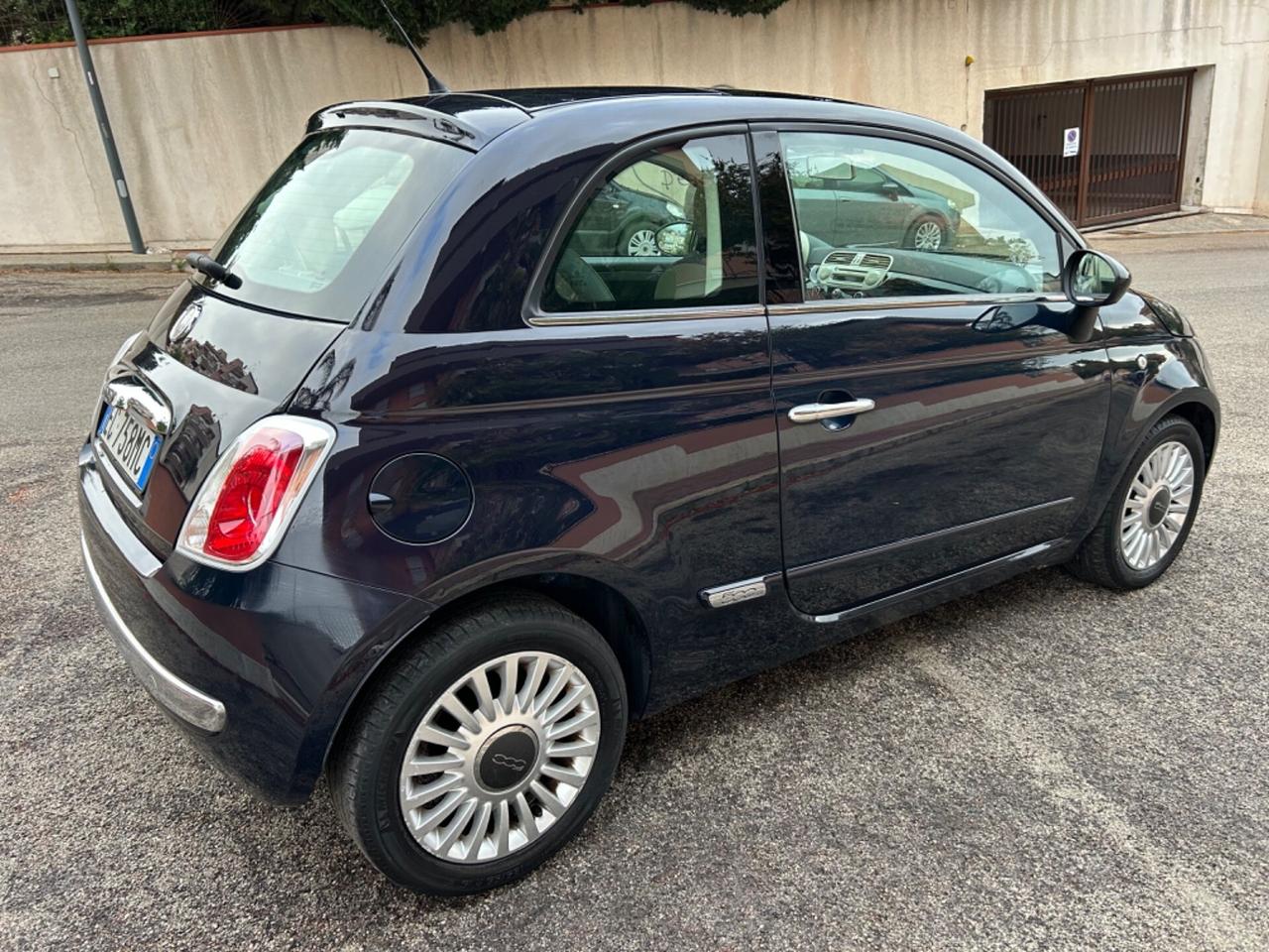 Fiat 500 1.2 Lounge ideale per neo patentati