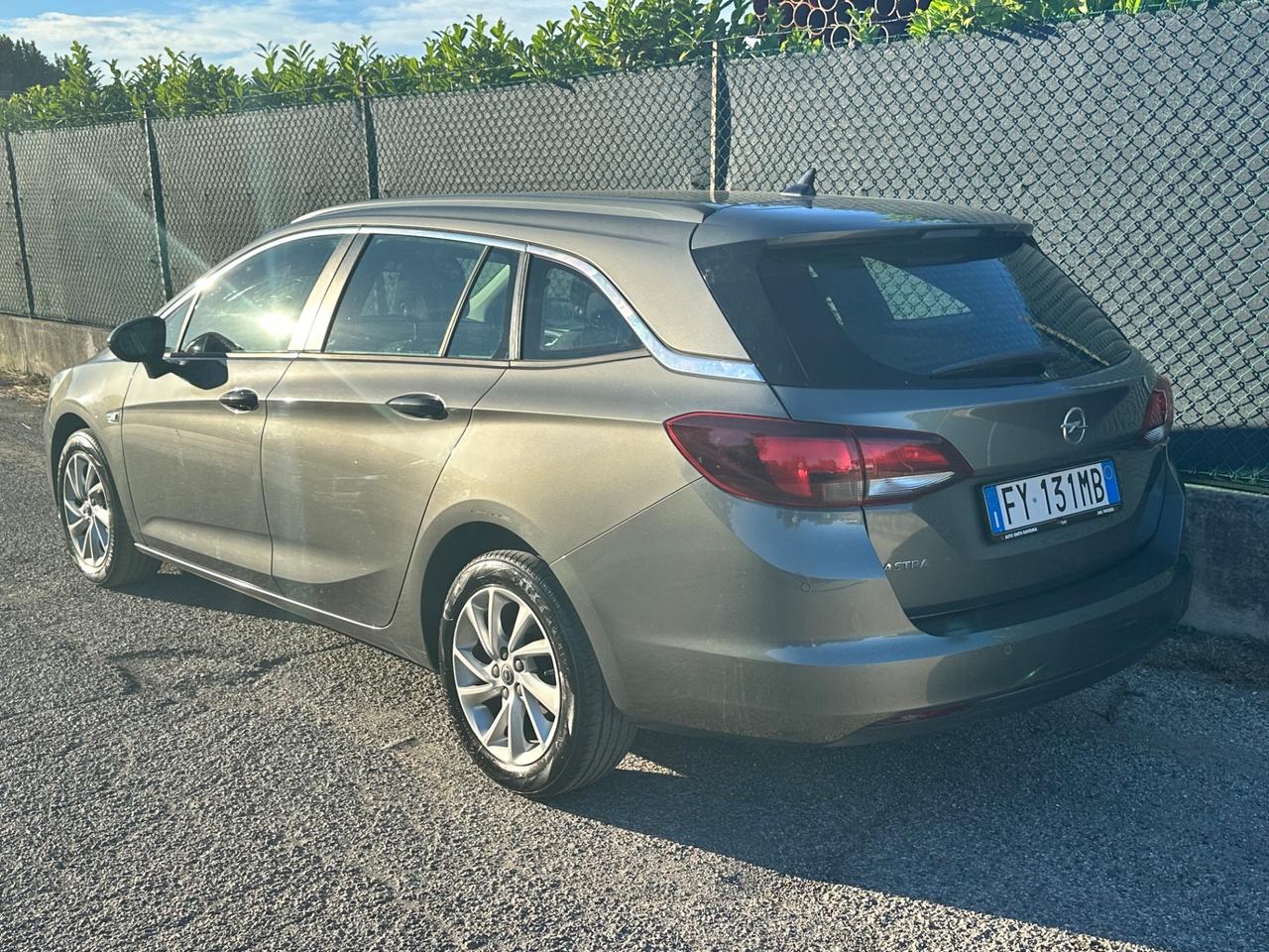 Opel Astra 1.6 CDTi 110CV Start&Stop Sports Tourer Business