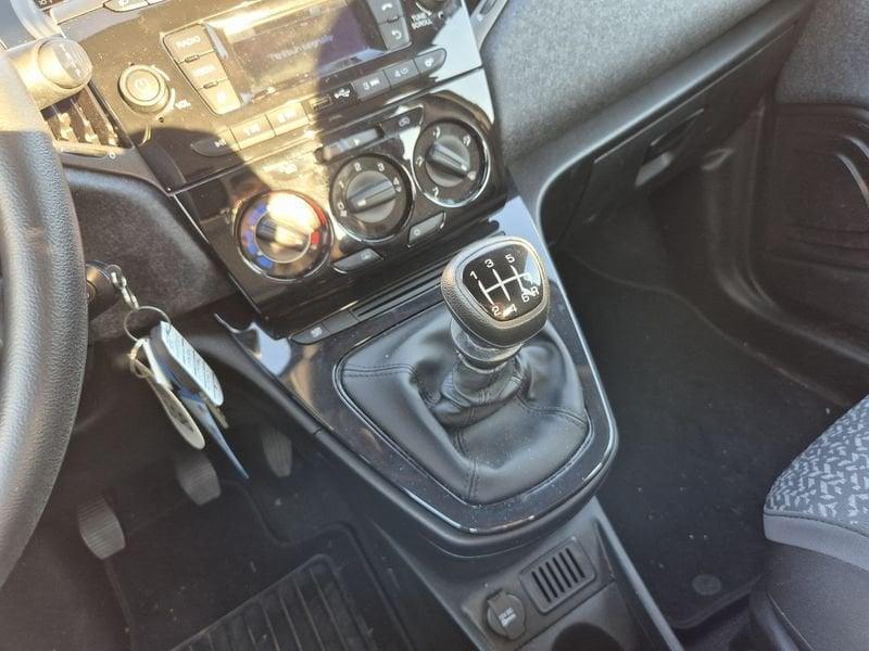 Lancia Ypsilon 1.0 FireFly 70cv Hybrid Gold Plus