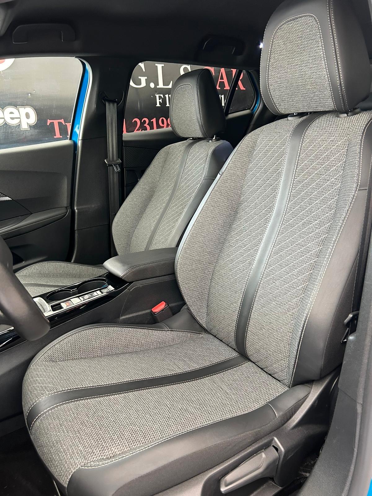 Peugeot 2008 PureTech 100 S&S Allure