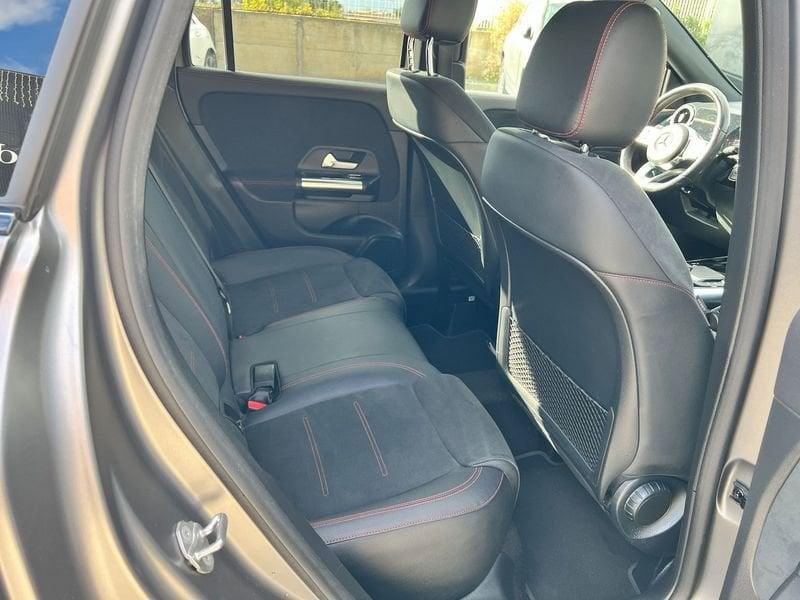 Mercedes-Benz GLA GLA 200 d Automatic Premium