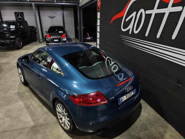 AUDI TT 2.0 TFSI S TRONIC SERVICE