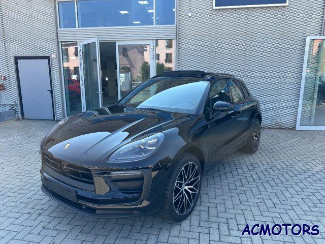 PORSCHE Macan 2.0