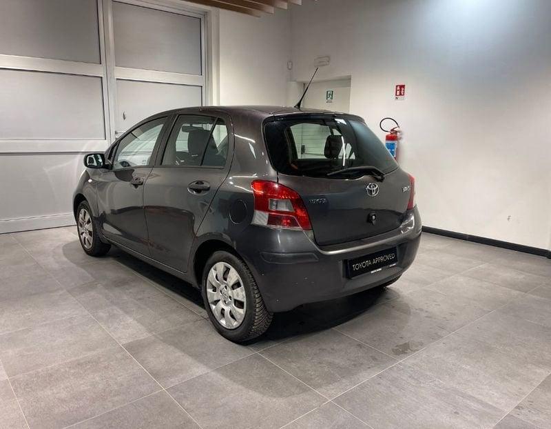 Toyota Yaris Yaris 1.0 5 porte Now GPL