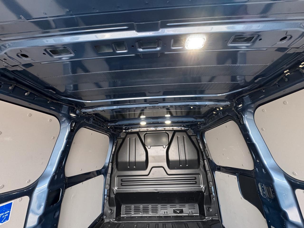 Ford Transit Custom Van Titanium 2.0EcoBlue 150CV Man. PC