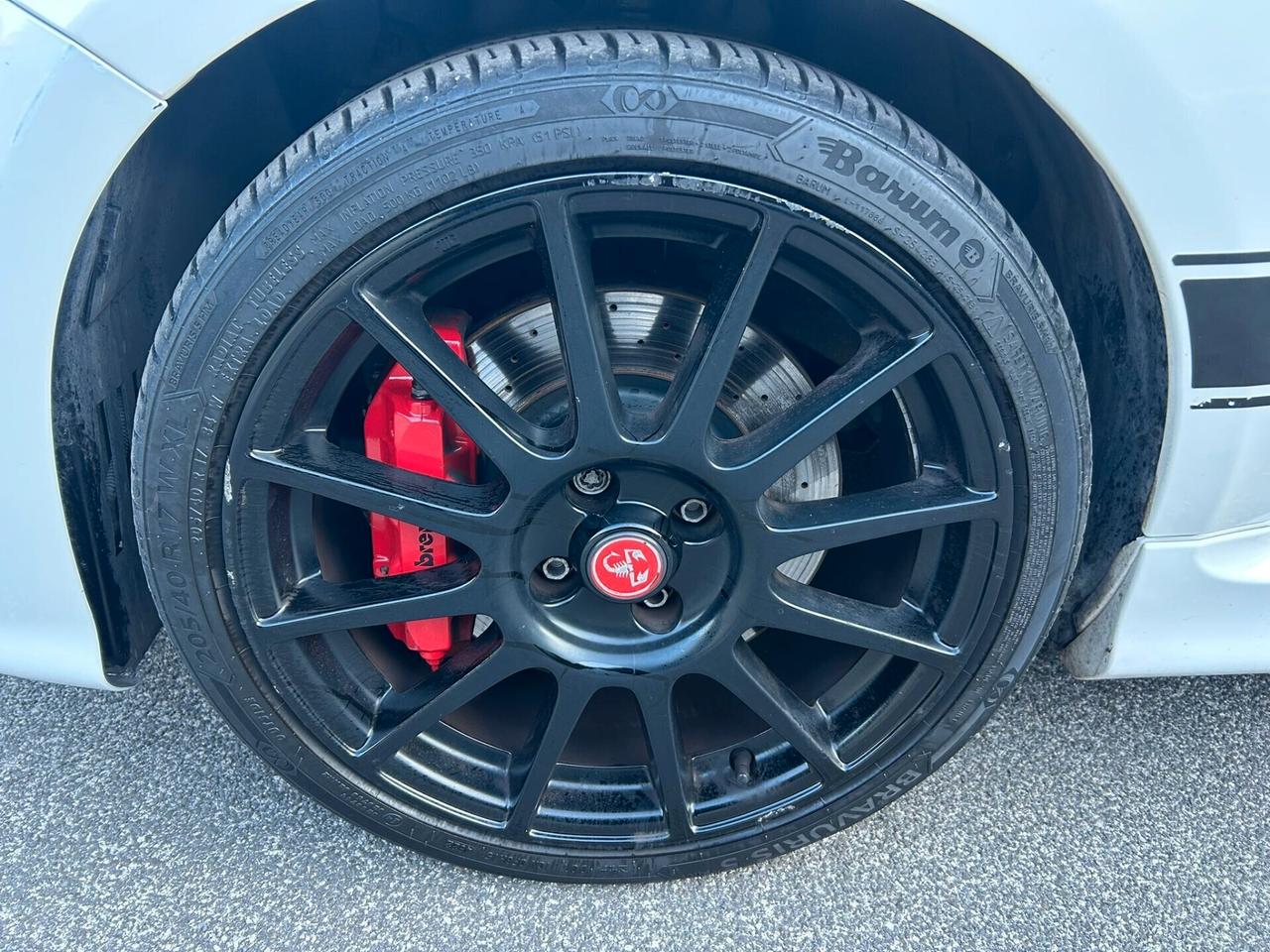 Abarth 595 1.4 Turbo T-Jet 180 CV Competizione