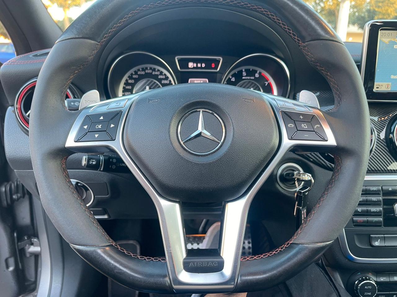 Mercedes benz GLA 45 AMG 4Matic Performance AMG