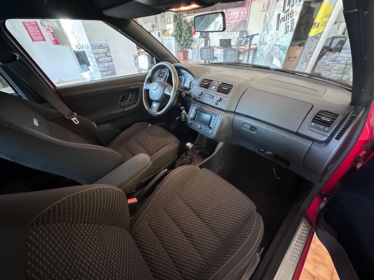 Skoda Fabia 1.4 TSI 180CV DSG 5p. RS