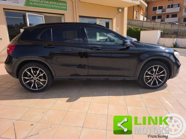 MERCEDES-BENZ GLA 200 d Automatic Sport