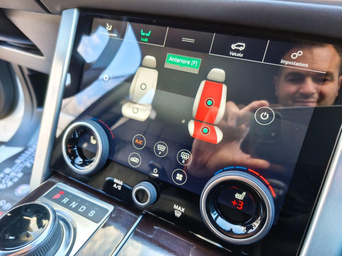 LAND ROVER Range Rover Vogue LWB 3.0 SDV6