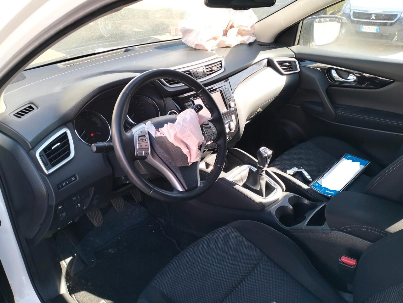 Nissan Qashqai 1.2 DIG-T - SINISTRATO