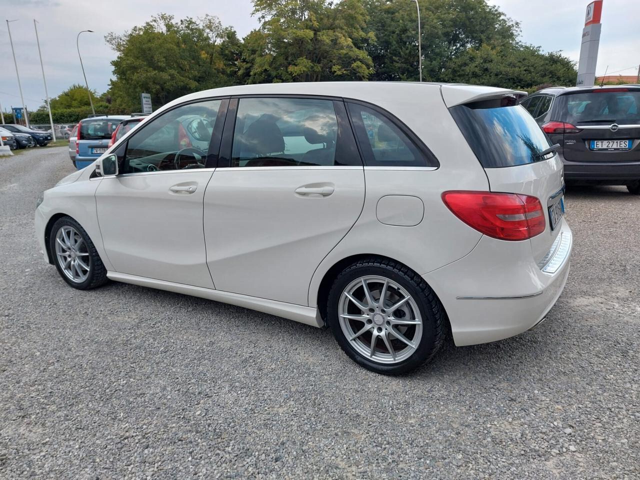 Mercedes-benz B 180 CDI Premium UNICO PROPRIETARIO