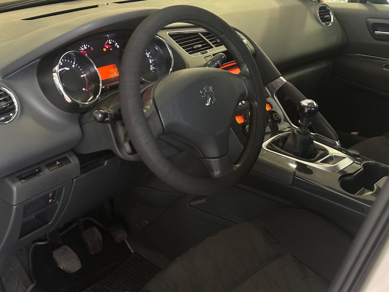 Peugeot 3008 1.6 HDi 110CV Premium