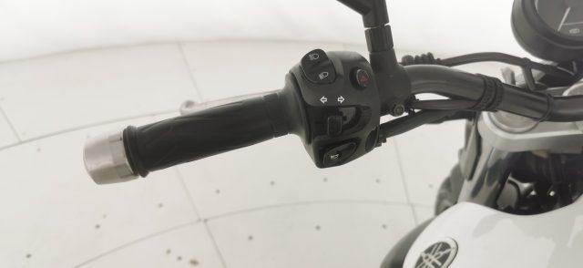 YAMAHA MT-03 MT-03