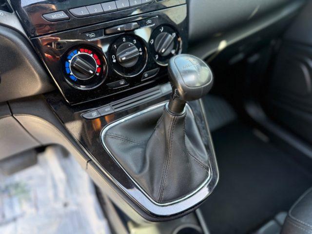 LANCIA Ypsilon Benzina LEGGERE ATTENTAMENTE