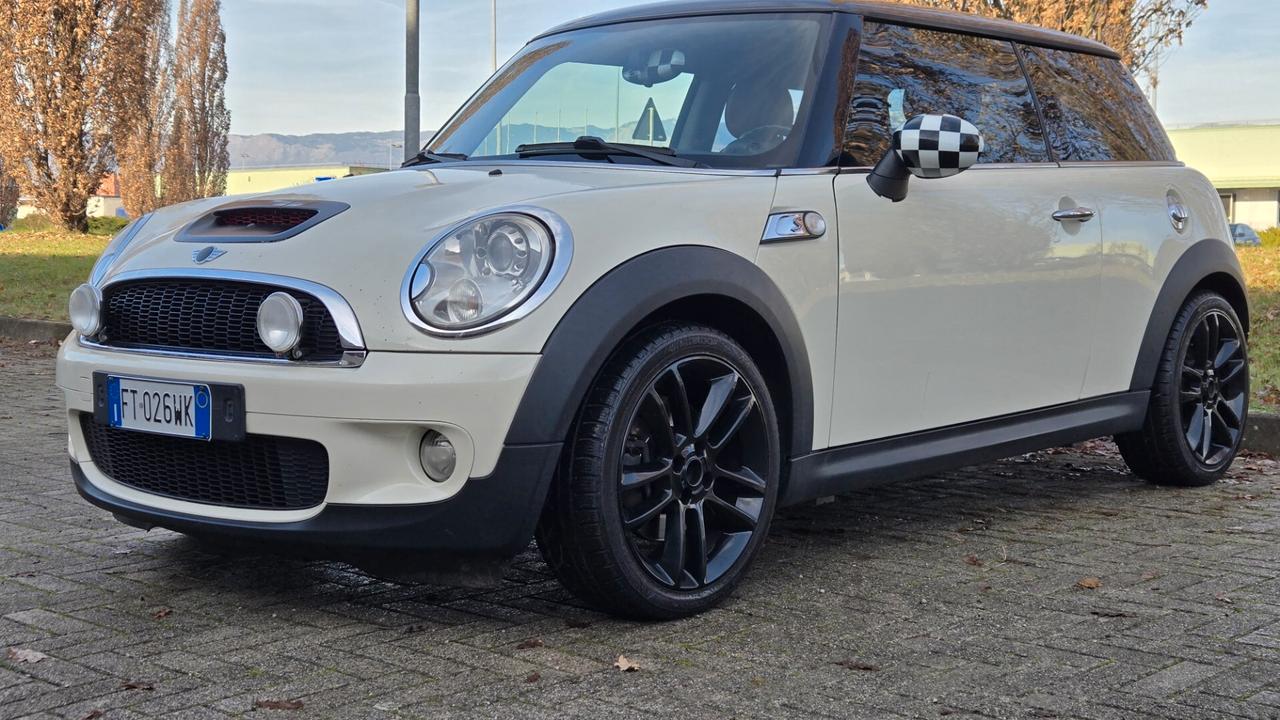 Mini 1.6 16V Cooper S Chili