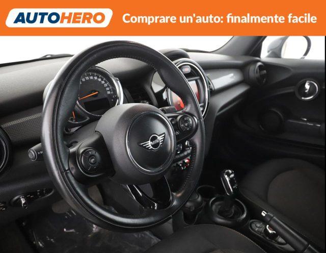 MINI Mini 1.5 Cooper D Cabrio