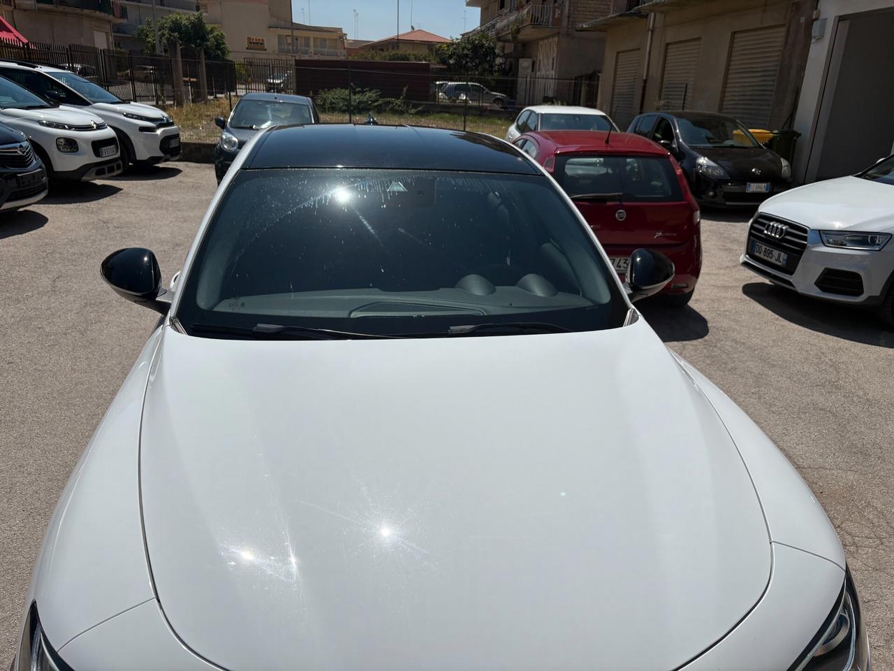 Alfa Romeo Stelvio 2.2 Turbodiesel 180 CV AT8 RWD Business