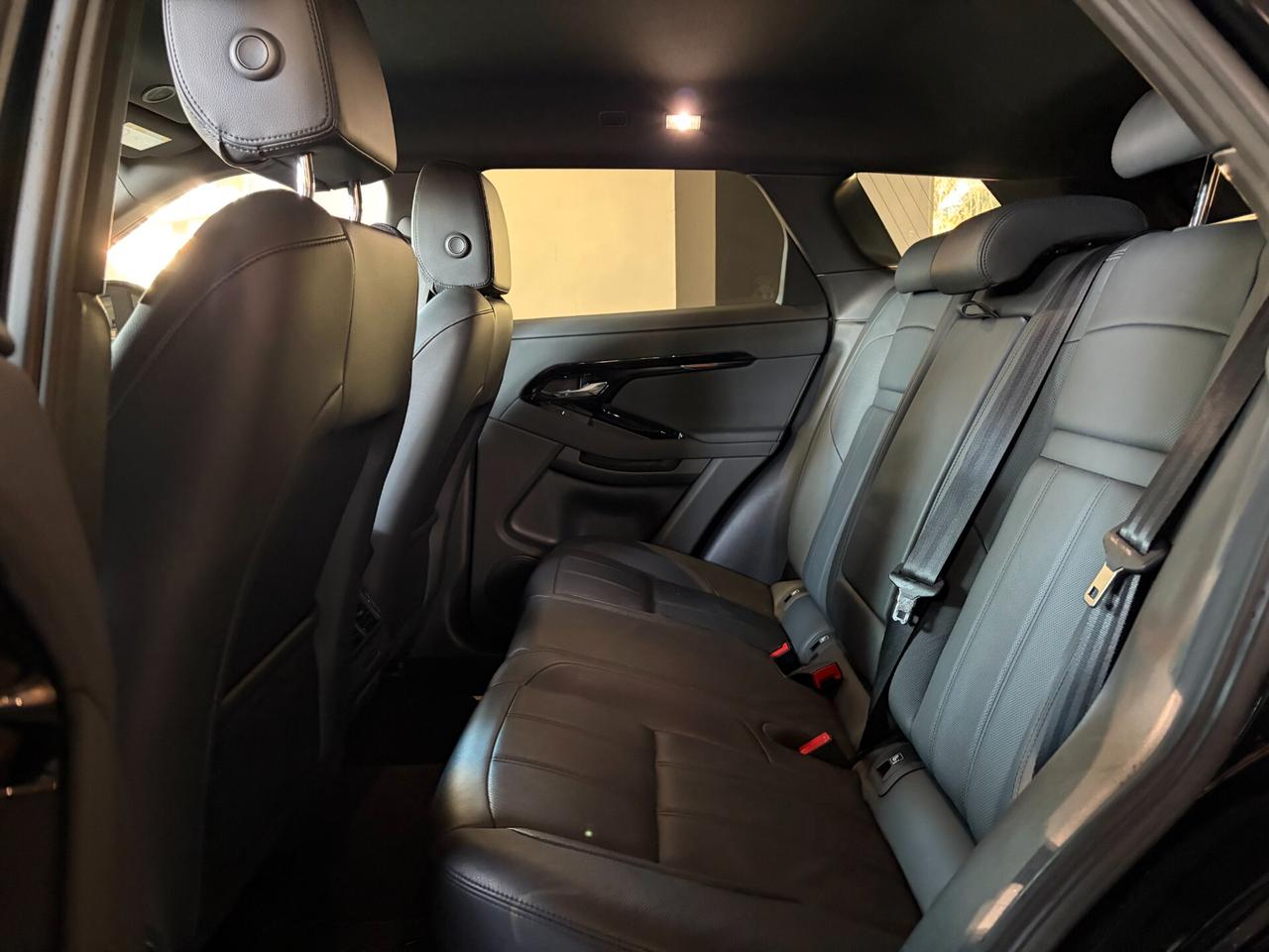 Land Rover Range Evoque 2.0D I4 163CV AWD Fleet Dark Edition S