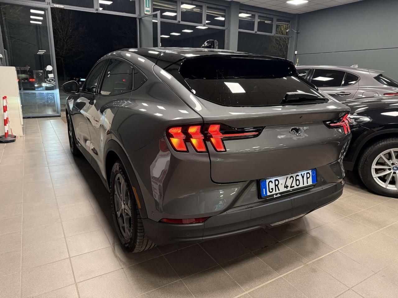 Ford Mustang Mach-E standard range rwd 269cv