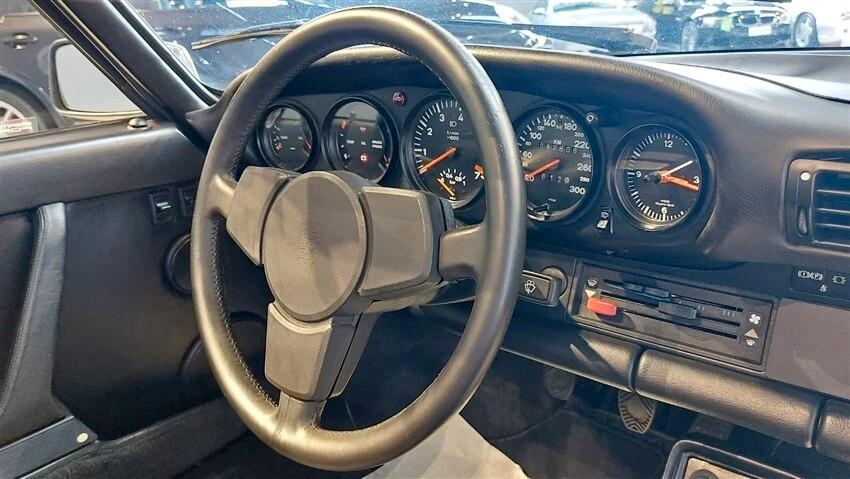 Porsche 911 3.3 Turbo Cabriolet