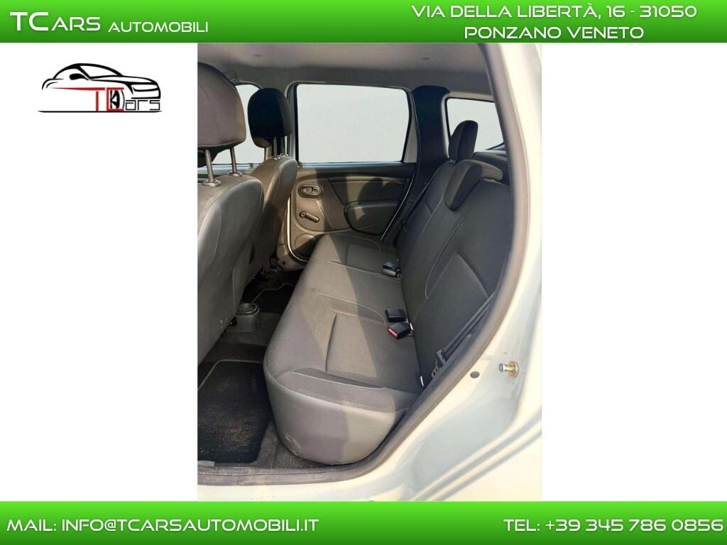DACIA DUSTER 1.5-EURO 6B-NEOPATENTE-GARANZIA TCARS
