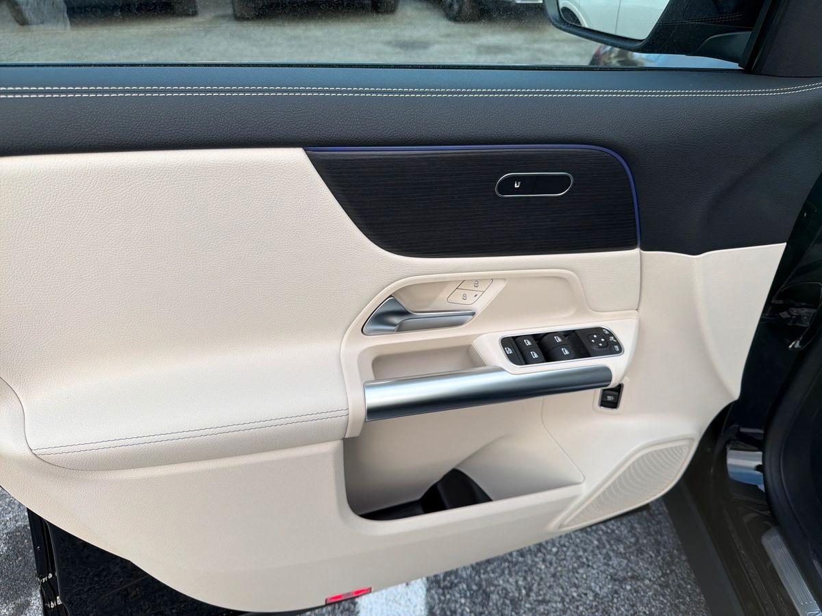 Mercedes-Benz GLA 180 d Automatic