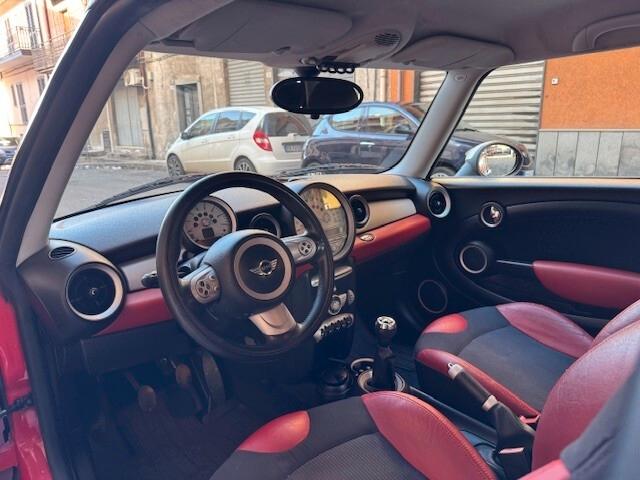 Mini Cooper D 1.6 16V D Pepper