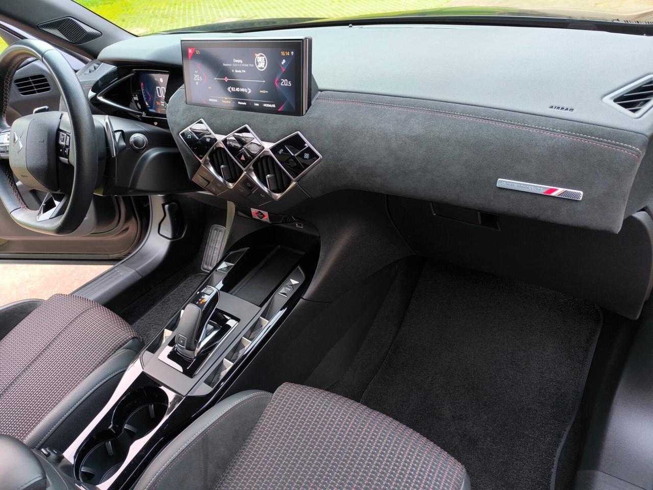 Ds DS3 3 Crossback PureTech 155 aut. Performance Line