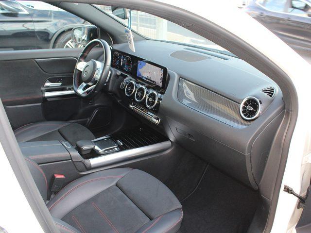 MERCEDES-BENZ GLA 200 d Automatic Premium