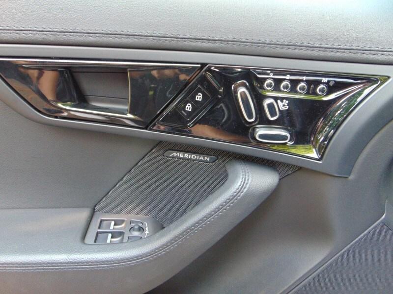 JAGUAR F-Type (X152) F-Type 2.0 aut. Coup...