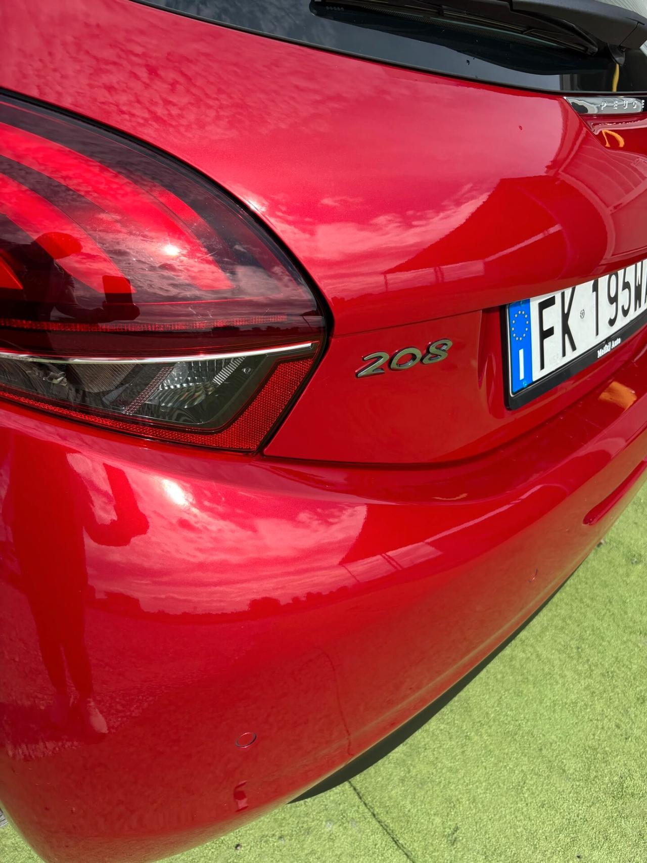 Peugeot 208 Utilitaria 1.2 Benzina