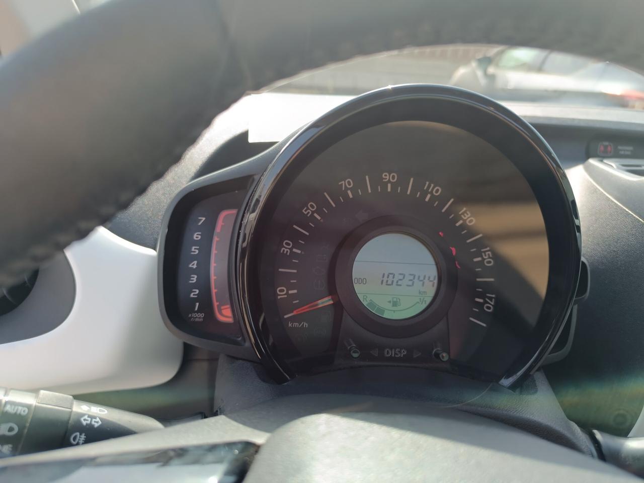 Peugeot 108 PureTech 82 5 porte Active TOP!