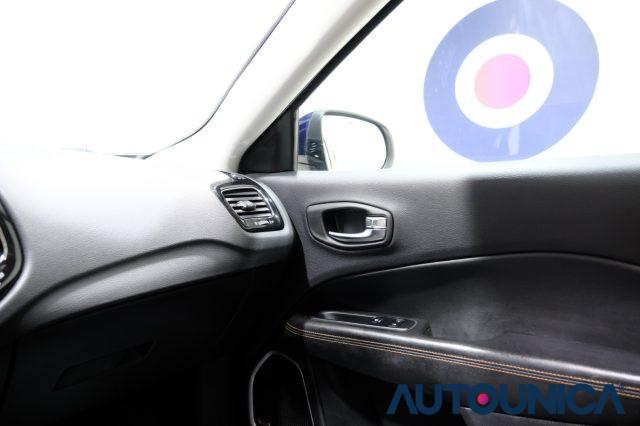 JEEP Compass 2.0 MULTIJET II AUTOMATICA 4WD LIMITED TETTO