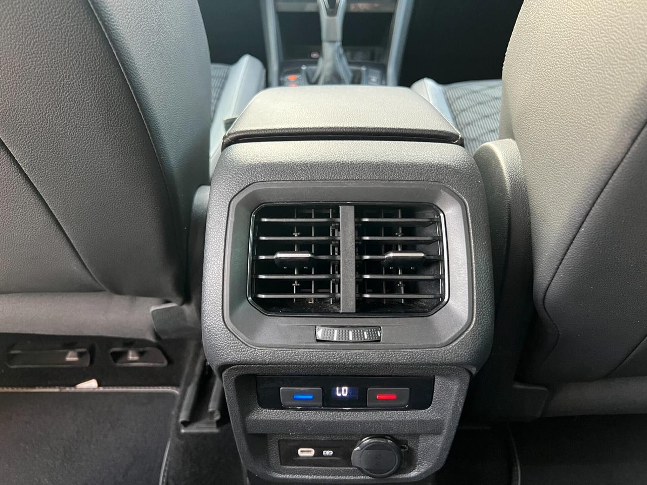 Volkswagen Tiguan 2.0 TDI 150 CV DSG R-Line R Line