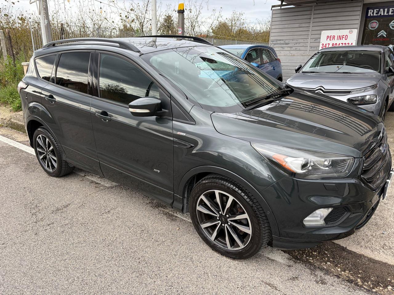 Ford Kuga 2.0 TDCI 150CV 4WD TETTO Powershift ST-Line