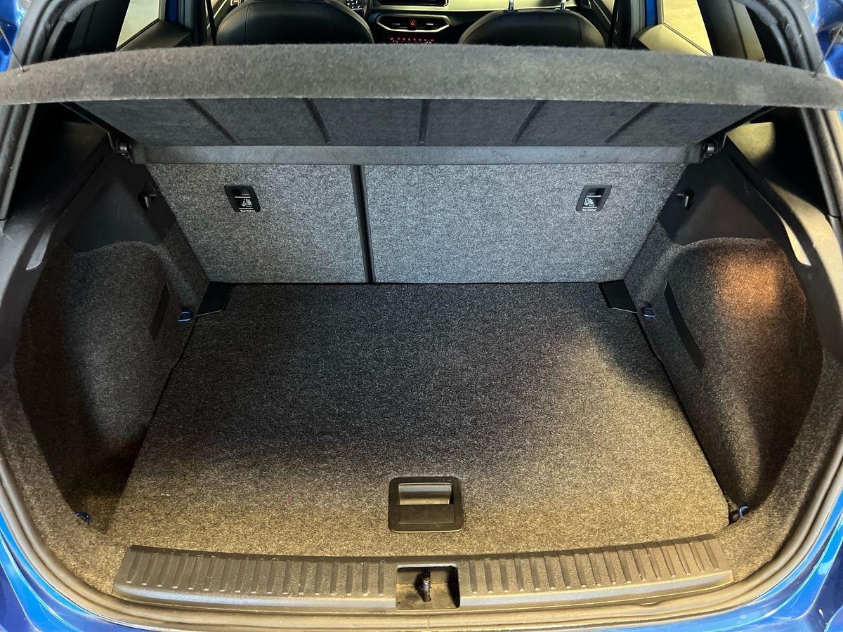 SEAT Arona 2022 - Arona 1.0 ecotsi Xperience 110cv