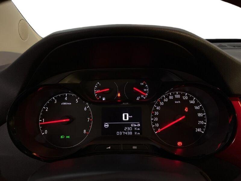 Opel Crossland 2021 1.2 GS Line 83cv