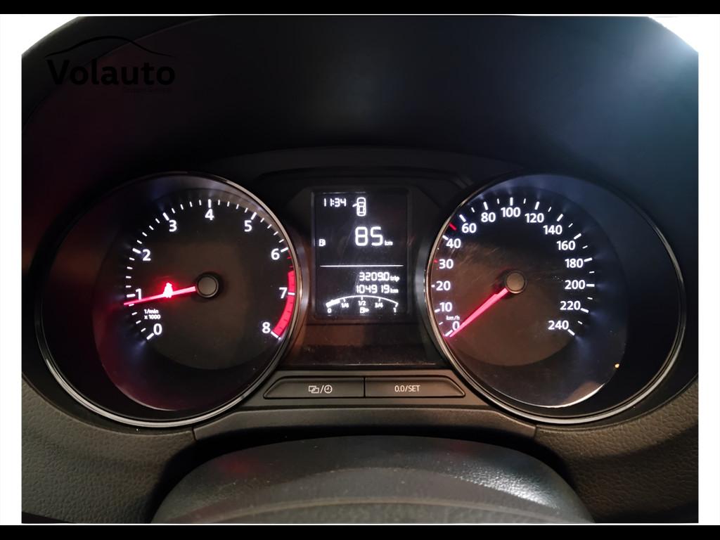 VOLKSWAGEN Polo V 2014 - Polo 5p 1.0 mpi Trendline 60cv