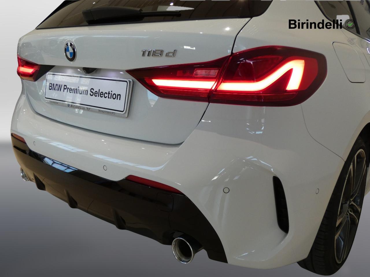 BMW Serie 1 (F40) - 118d 5p. Msport