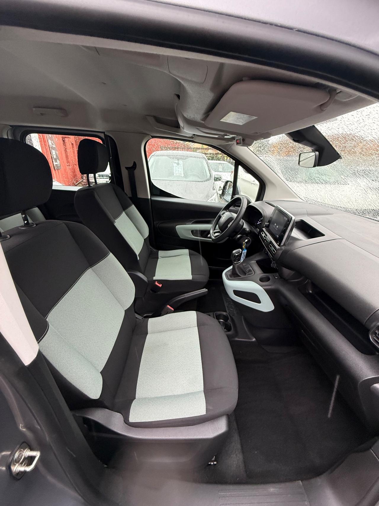 Berlingo BlueHDi 100-Shine-vettura 5 posti -E6